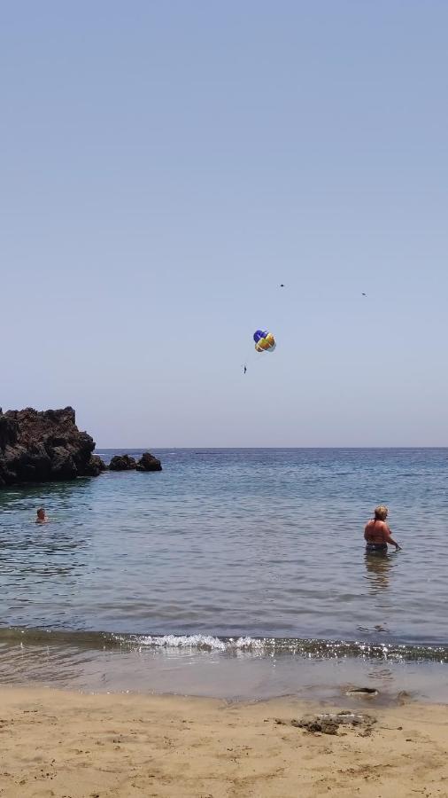 Center Flat Puerto Del Carmen Near The Beach Natural Elements Apartment 外观 照片